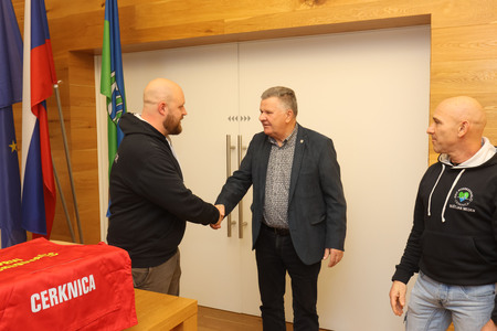 Prvi posredovalci Cerknica 11 Foto Ljubo Vukelič